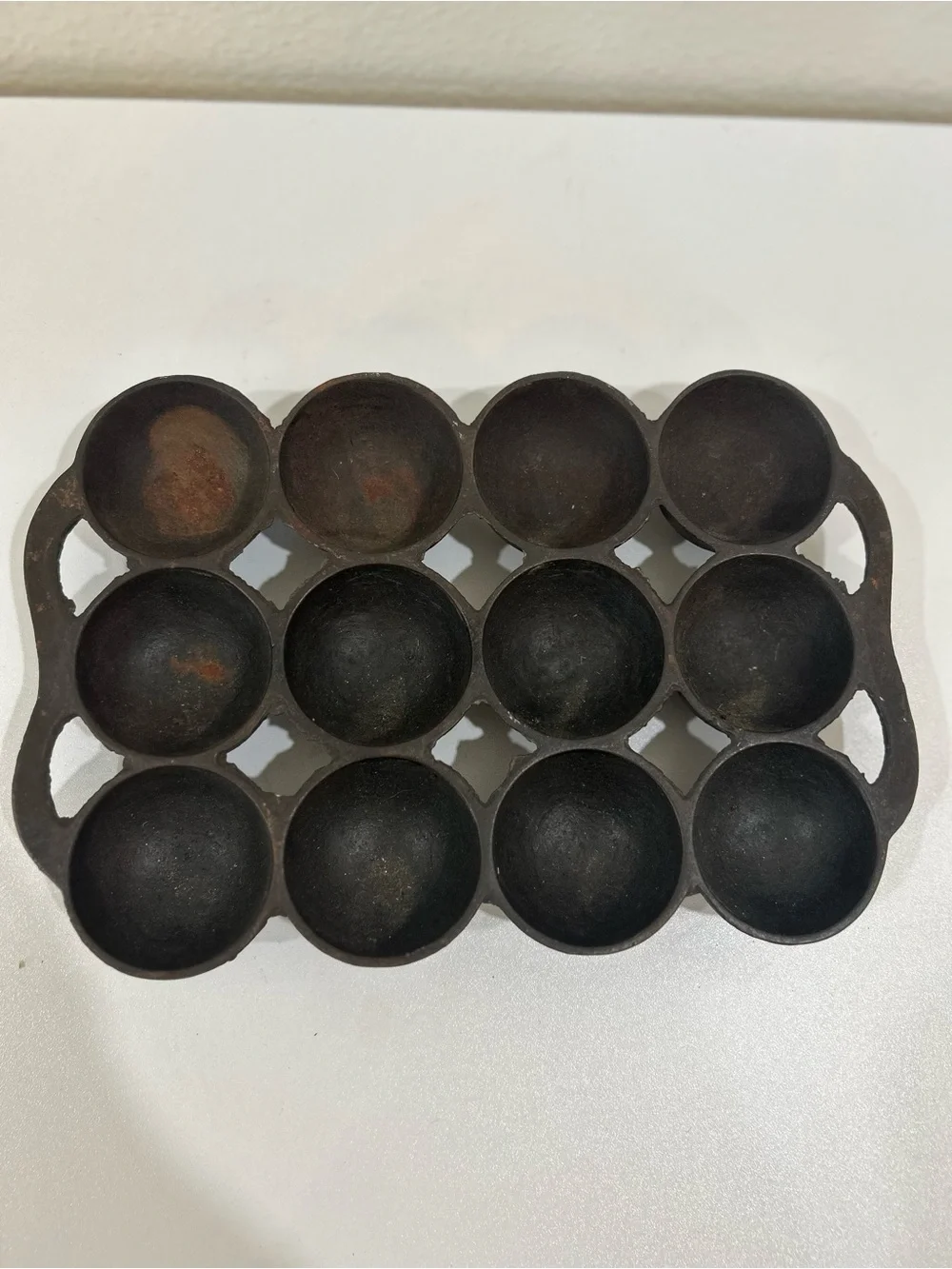 Cast Iron Golf Ball Vintage Pan Ebelskiver / Aebleskiver Pan - 12-Well